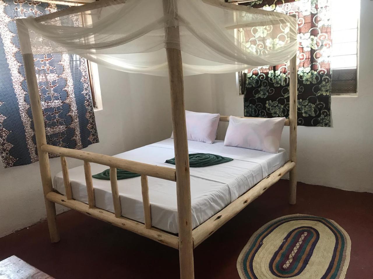 Moringe - * Jambiani (Zanzibar)